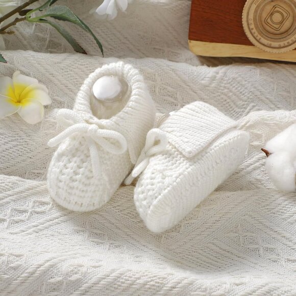 Newborn White Cozy Crochet Boys Girls First Walkers Soft Knit Infant Sock Shoes - Picture 4 of 7